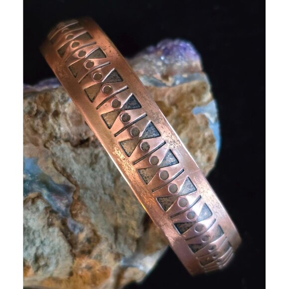 Unbranded Jewelry - Vintage Copper Cuff Engraved Aztec Geometric Design Cuff Bracelet Beveled 7.5"